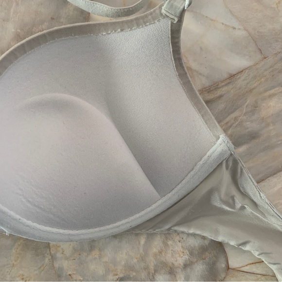 32B Bombshell Push-Up Bra Solid White Satin Smooth Miraculous Bra - Picture 10 of 11